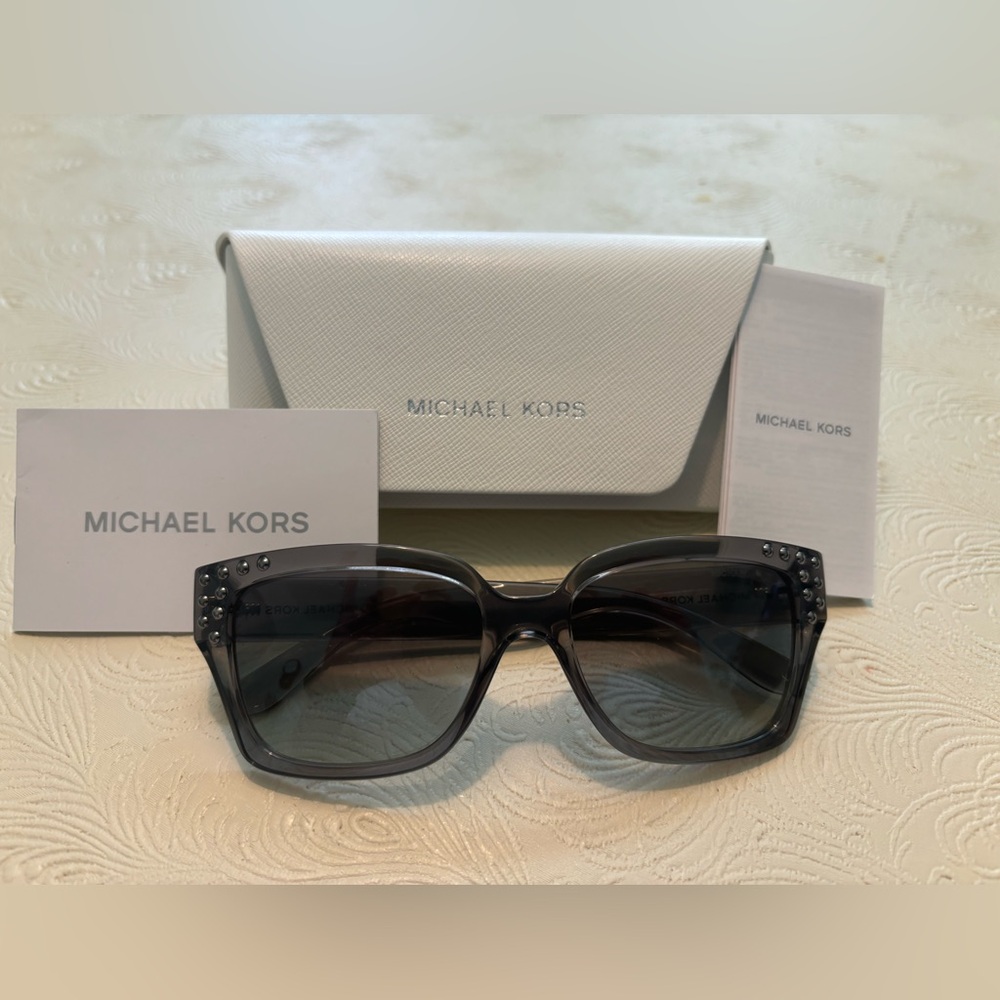 Michael Kors MK 2066 MK2066 Banff Sunglasses